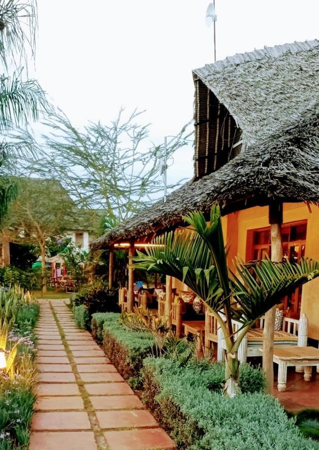 The Last Village Lodge Athi River Exterior photo